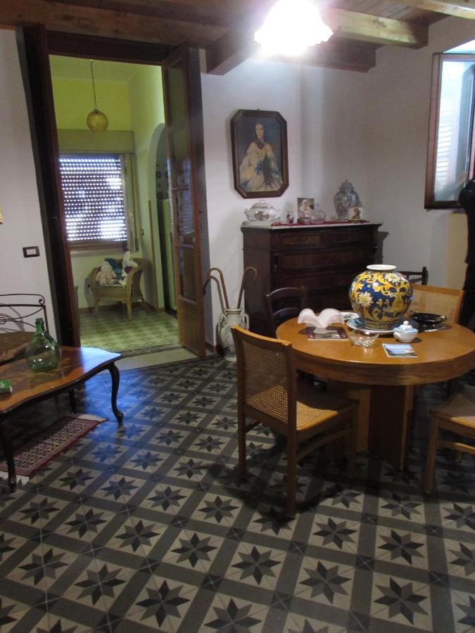 Antico Palazzo Giardini Naxos Exterior foto